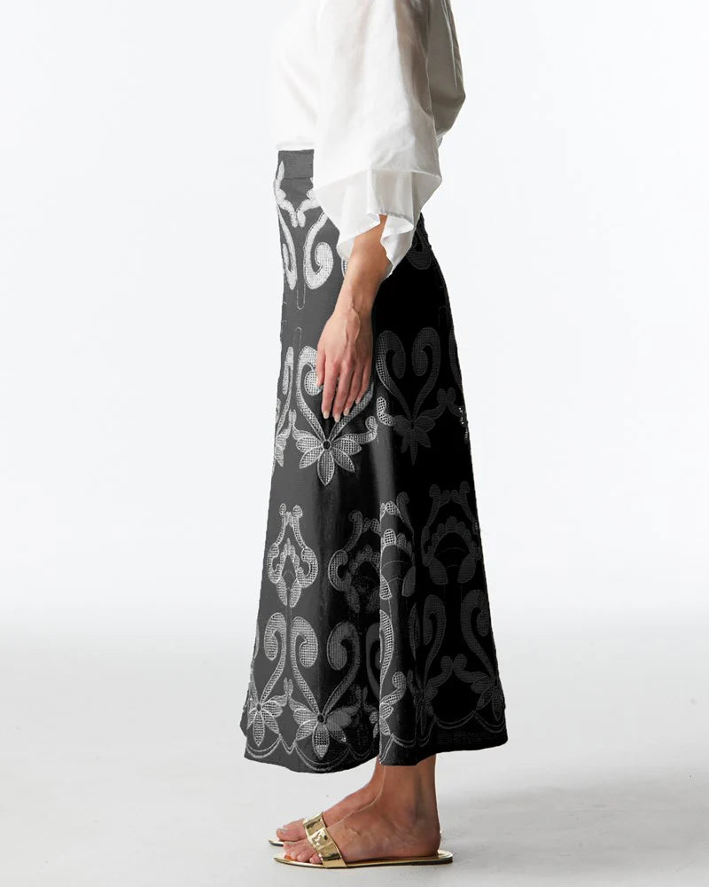 Fate & Becker - The Avenue Skirt - Black