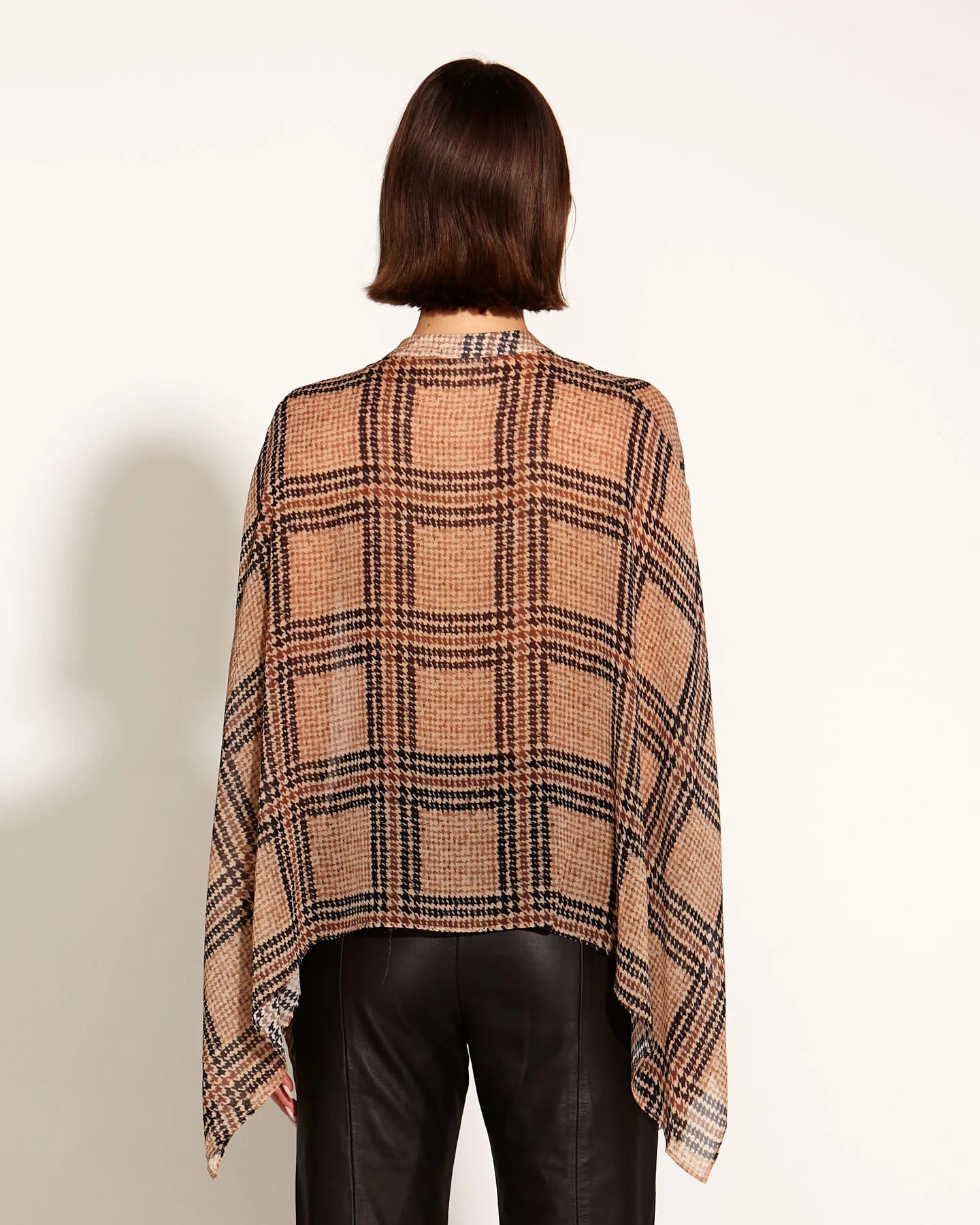 Fate & Becker - Something Beautiful Oversized Flowy Kimono Blouse - Tan Houndstooth Check