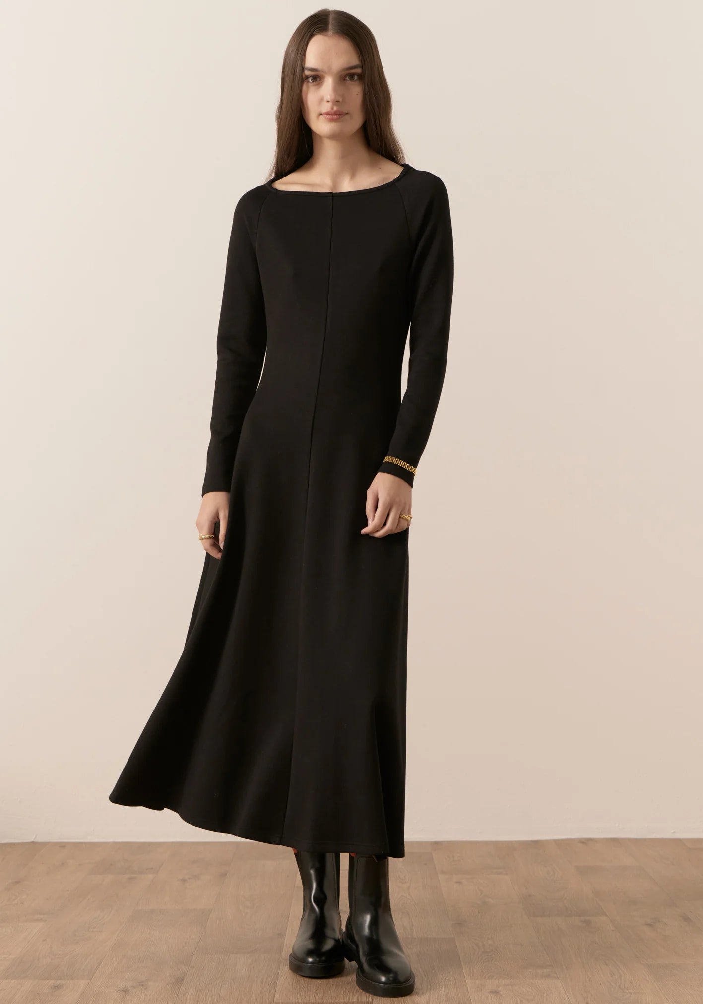 POL - Atwood Off Shoulder Dress - Black